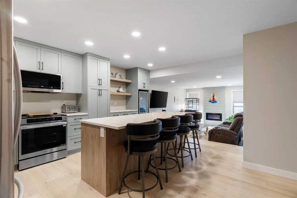 610 Signal Road, #214