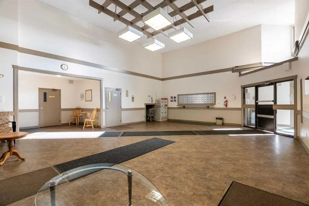610 Signal Road, #214