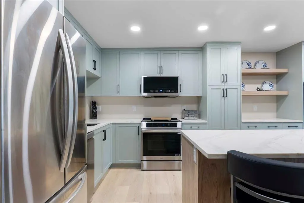 610 Signal Road, #214