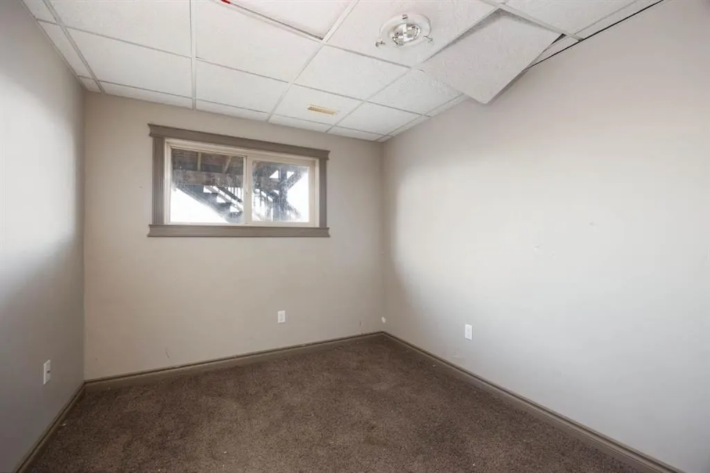 354 Grosbeak Way
