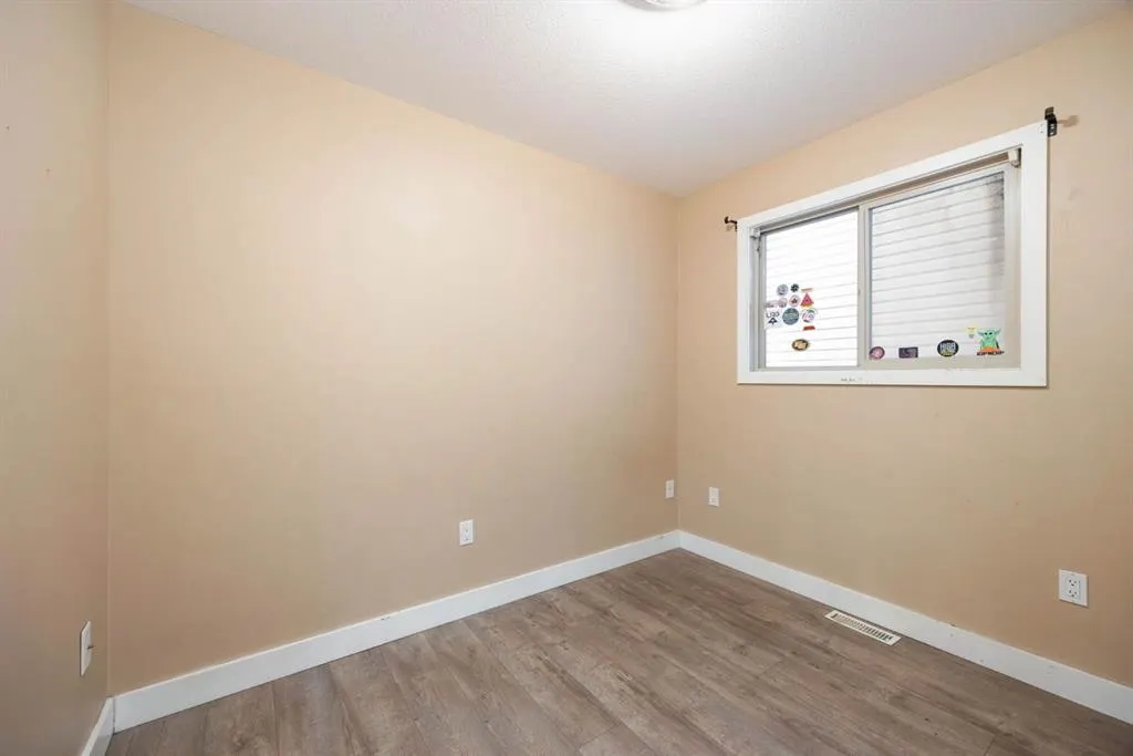 354 Grosbeak Way