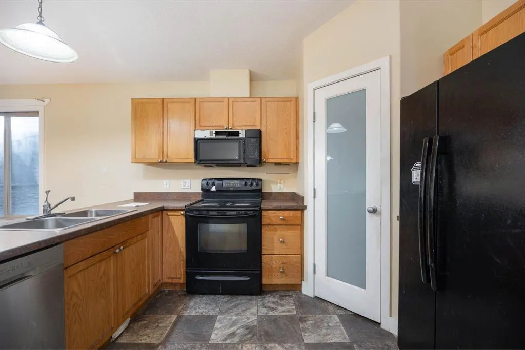 354 Grosbeak Way