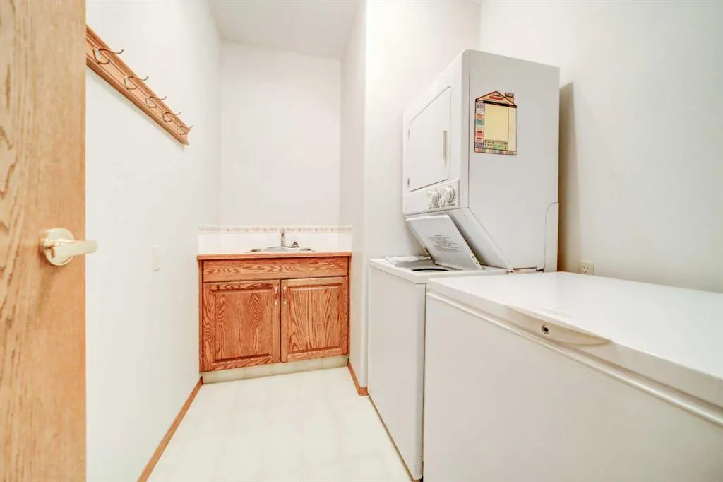 3045 Fairway Street S, #115