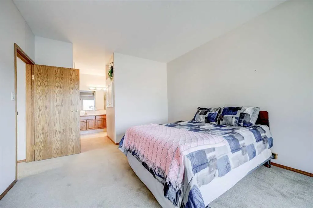 3045 Fairway Street S, #115