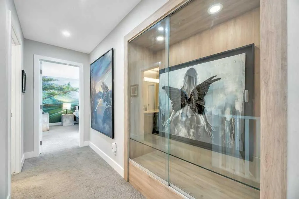 15 Midlake Green SE