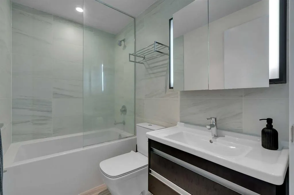 930 16 Avenue SW, #1408
