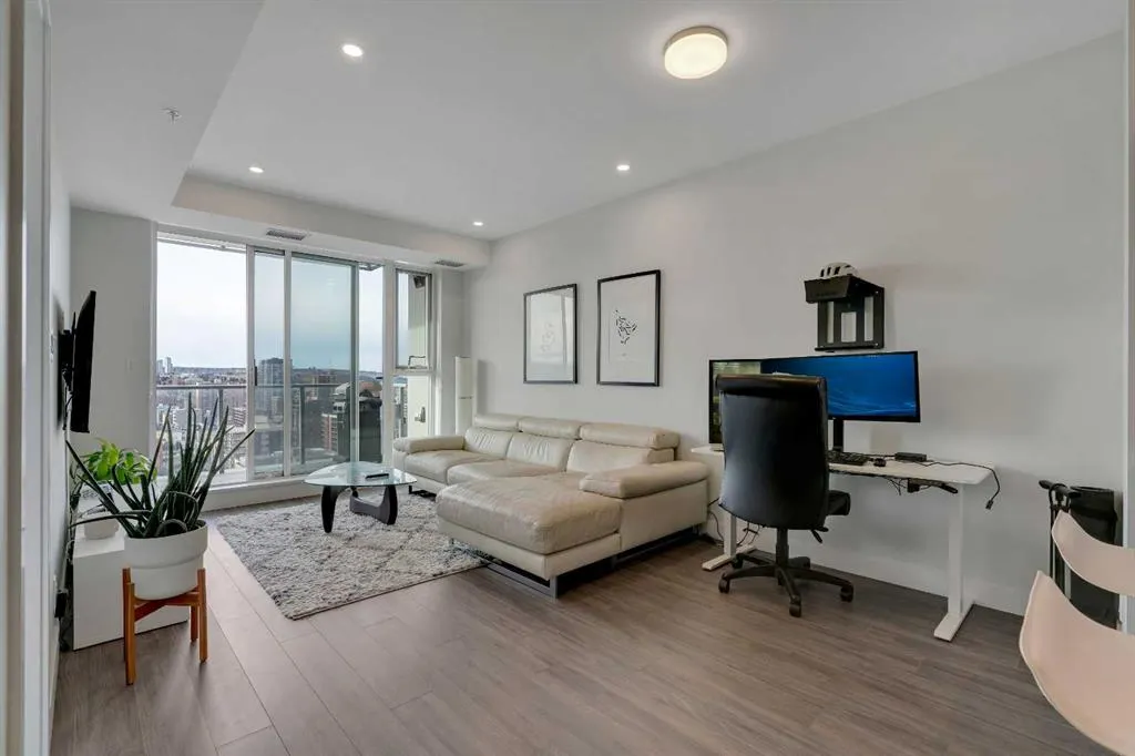930 16 Avenue SW, #1408