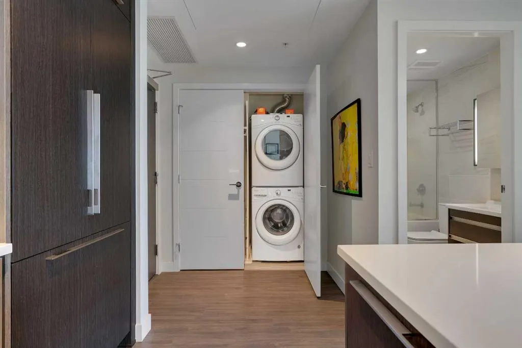 930 16 Avenue SW, #1408