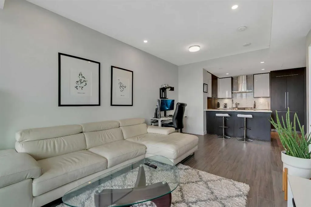930 16 Avenue SW, #1408
