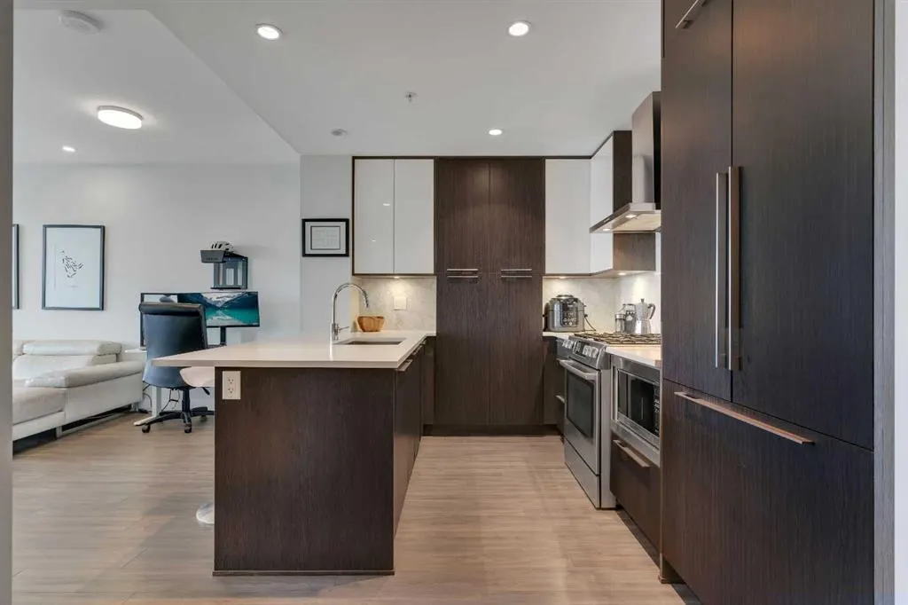 930 16 Avenue SW, #1408