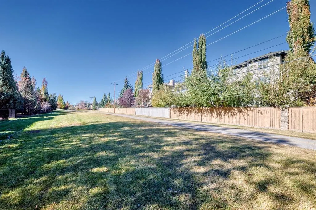 84 Evergreen Lane SW