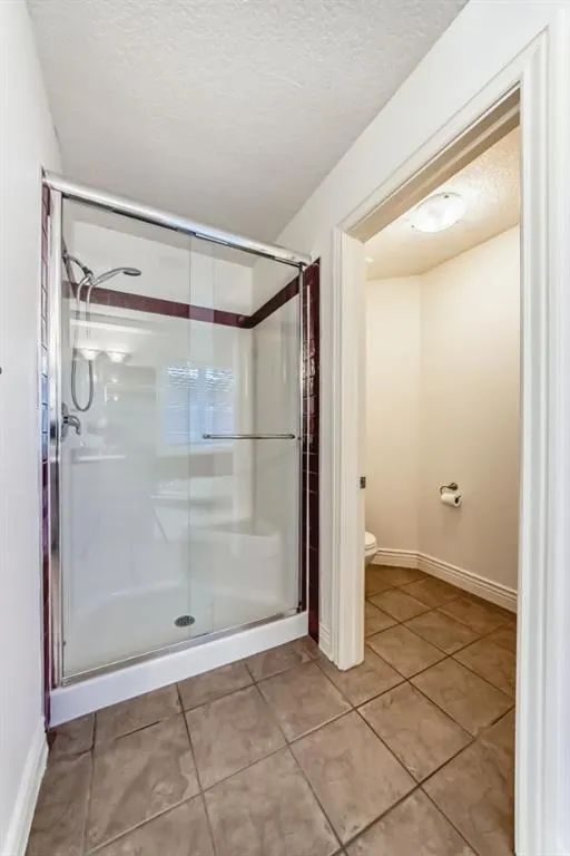 84 Evergreen Lane SW