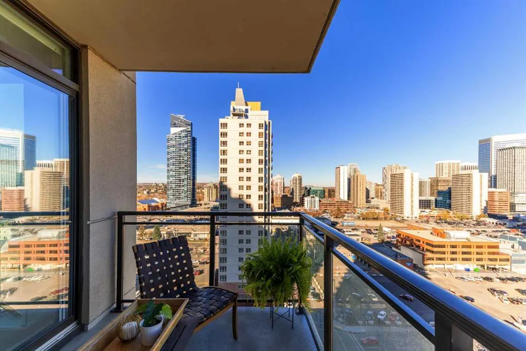 1111 10 Street SW, #1404