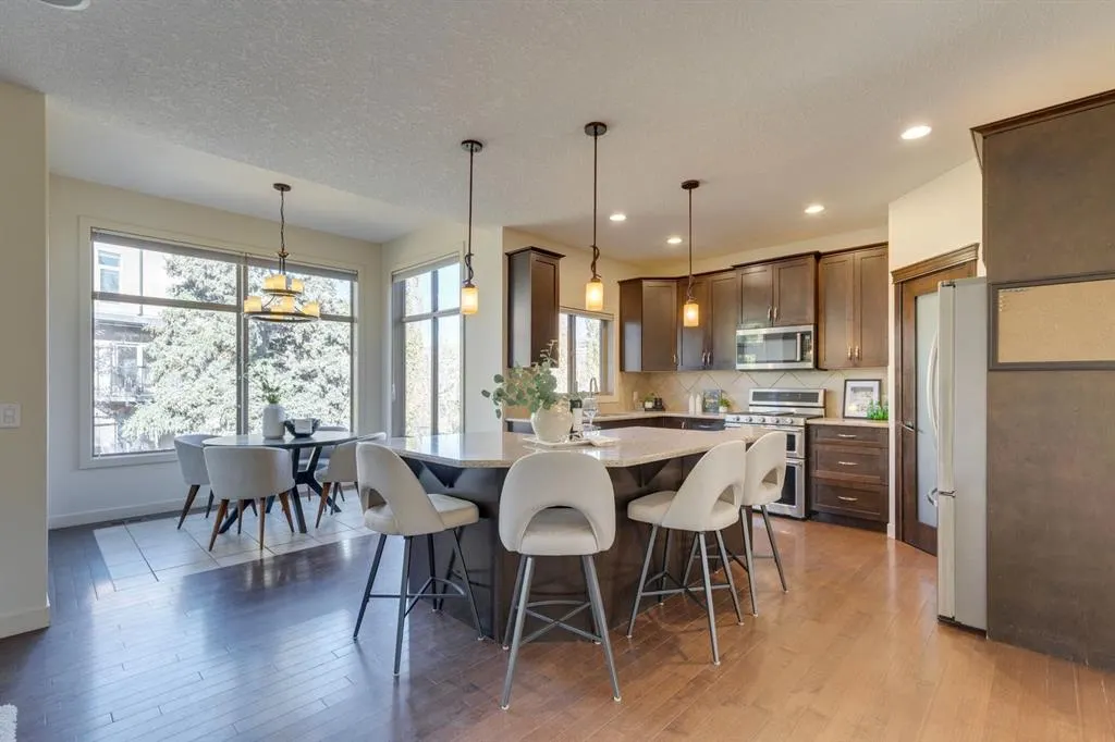114 Tuscany Summit Grove NW
