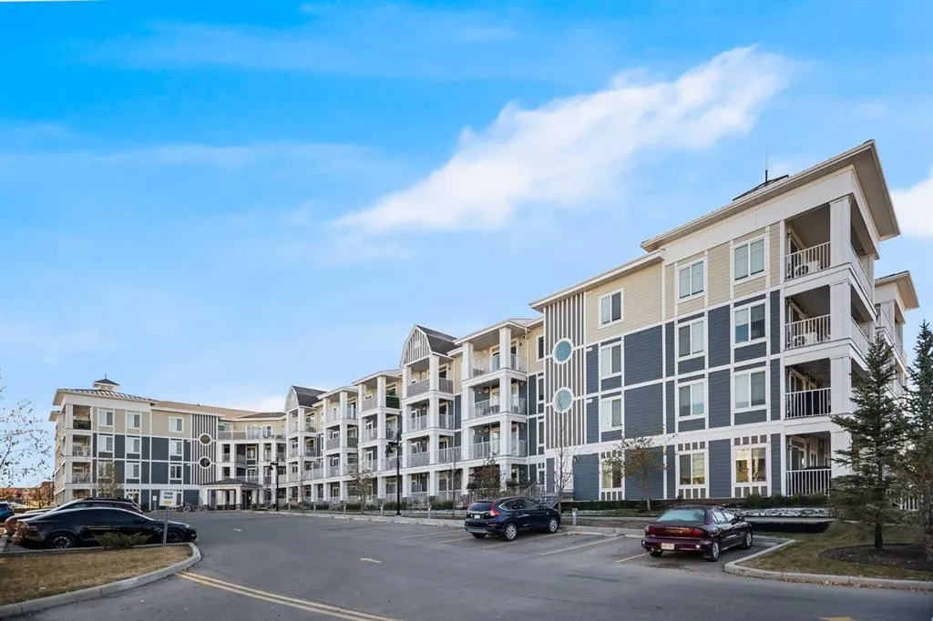 110 Auburn Meadows View SE, #221