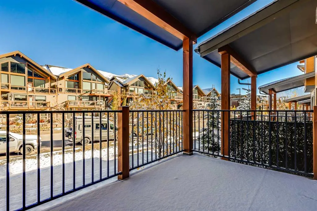 1101 Three Sisters Parkway, #104A