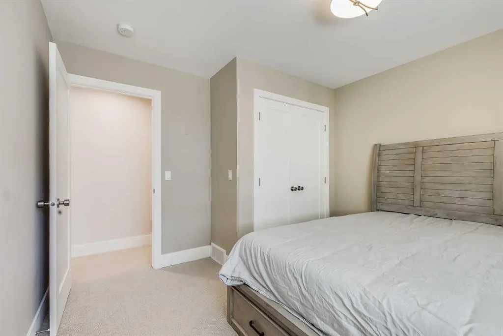 1101 Three Sisters Parkway, #104A