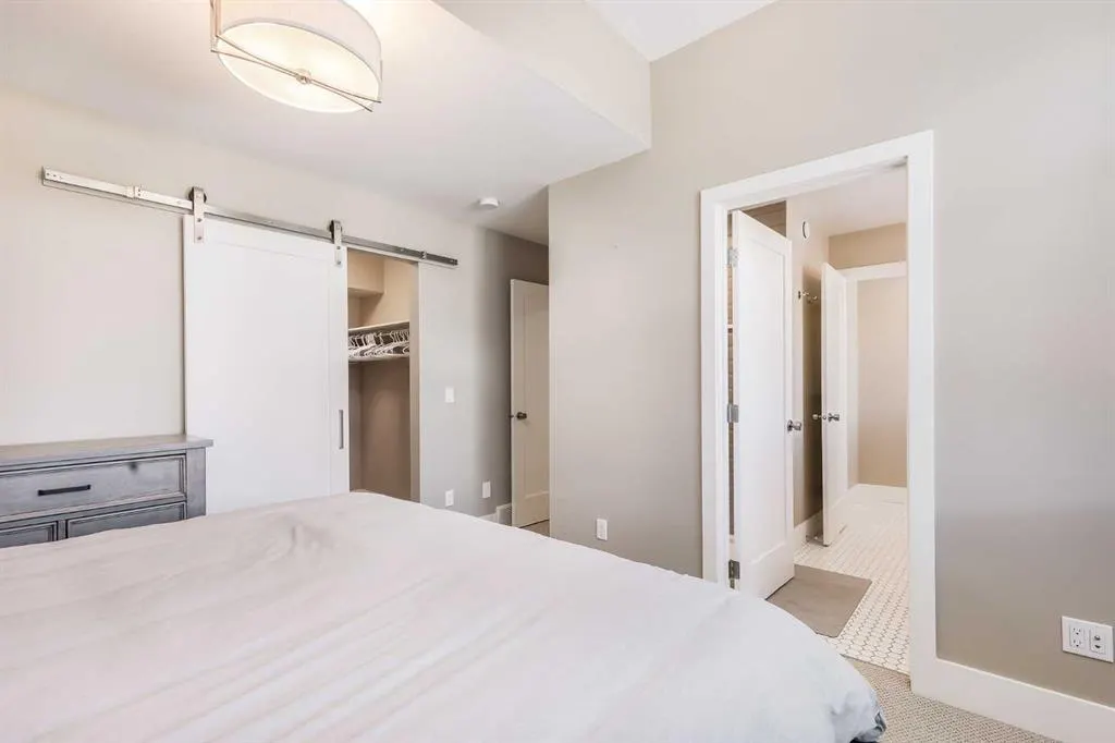 1101 Three Sisters Parkway, #104A