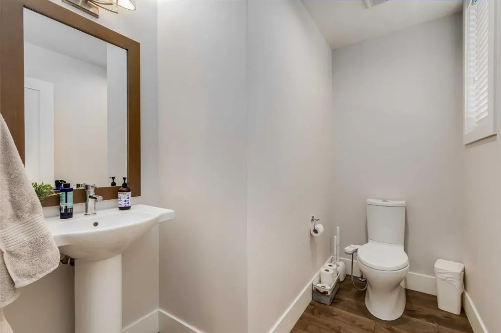 1101 Three Sisters Parkway, #104A