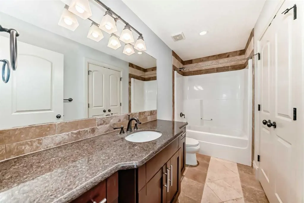 38 Aspen Meadows Park SW