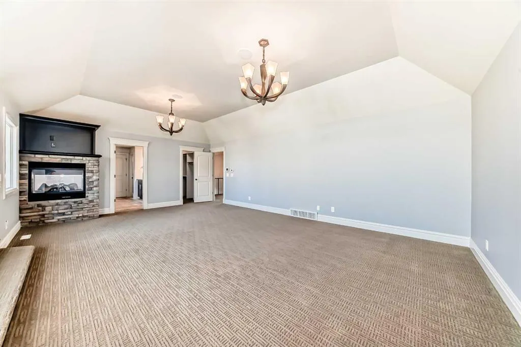 38 Aspen Meadows Park SW