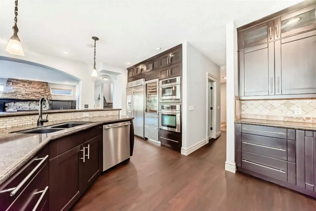 38 Aspen Meadows Park SW