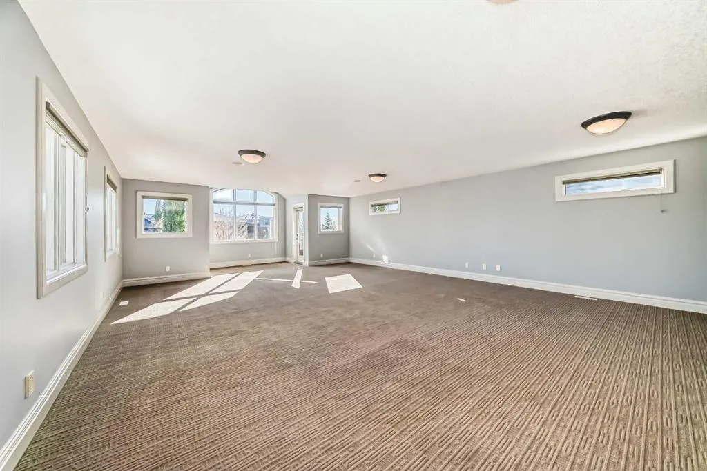 38 Aspen Meadows Park SW