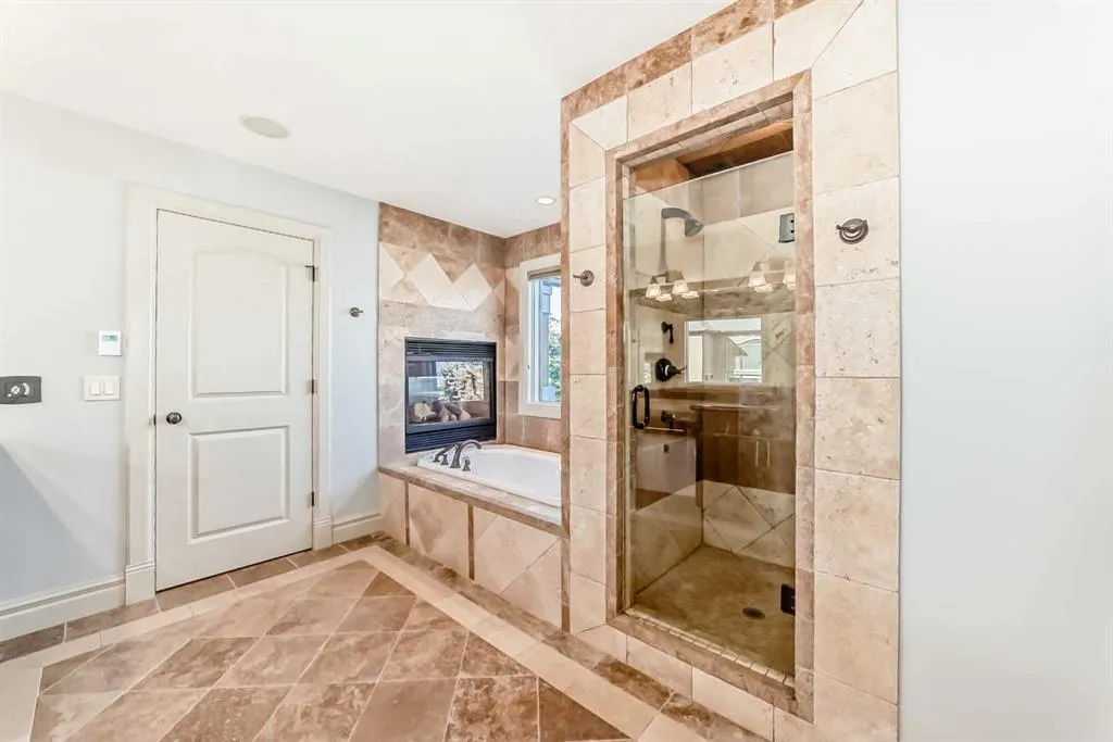 38 Aspen Meadows Park SW