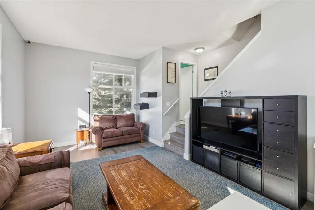 77 Mckenzie Towne Gate SE