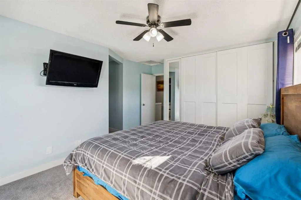 77 Mckenzie Towne Gate SE