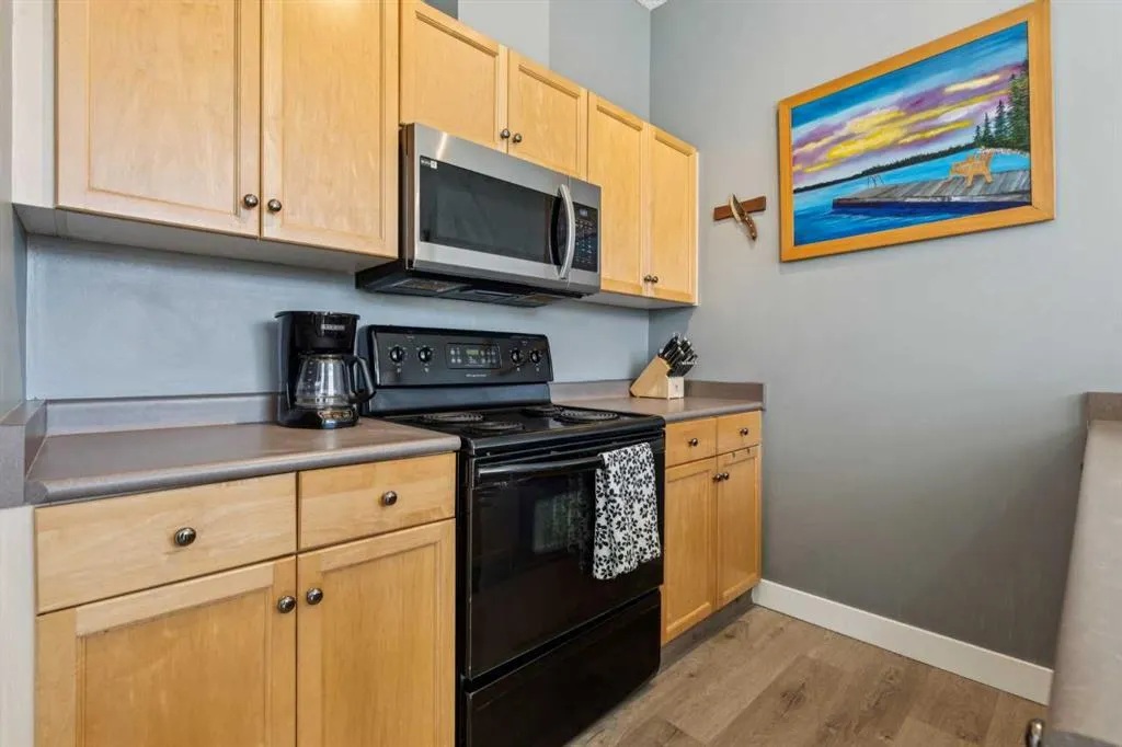 77 Mckenzie Towne Gate SE