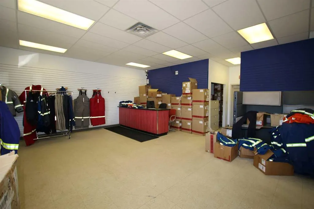 7621 Edgar Industrial Drive, #7