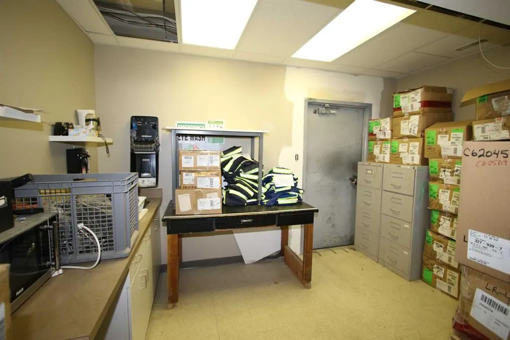 7621 Edgar Industrial Drive, #7