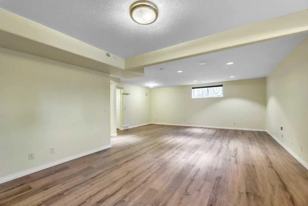 123 Aspen Circle
