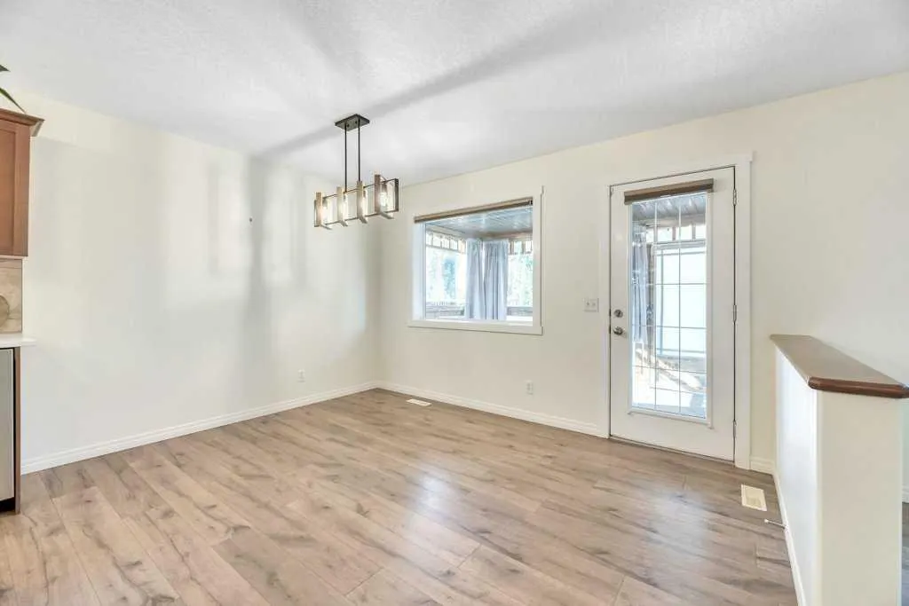 123 Aspen Circle