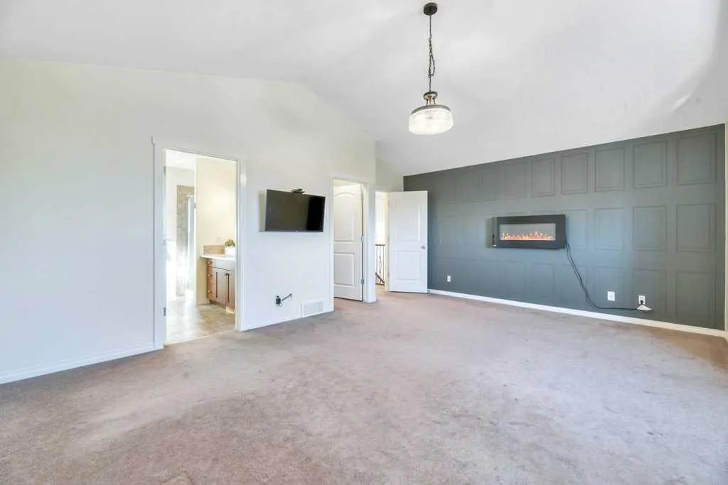 123 Aspen Circle