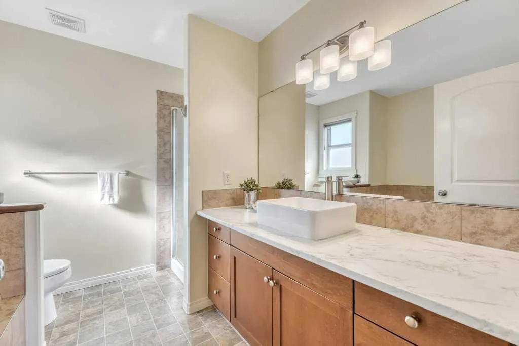 123 Aspen Circle