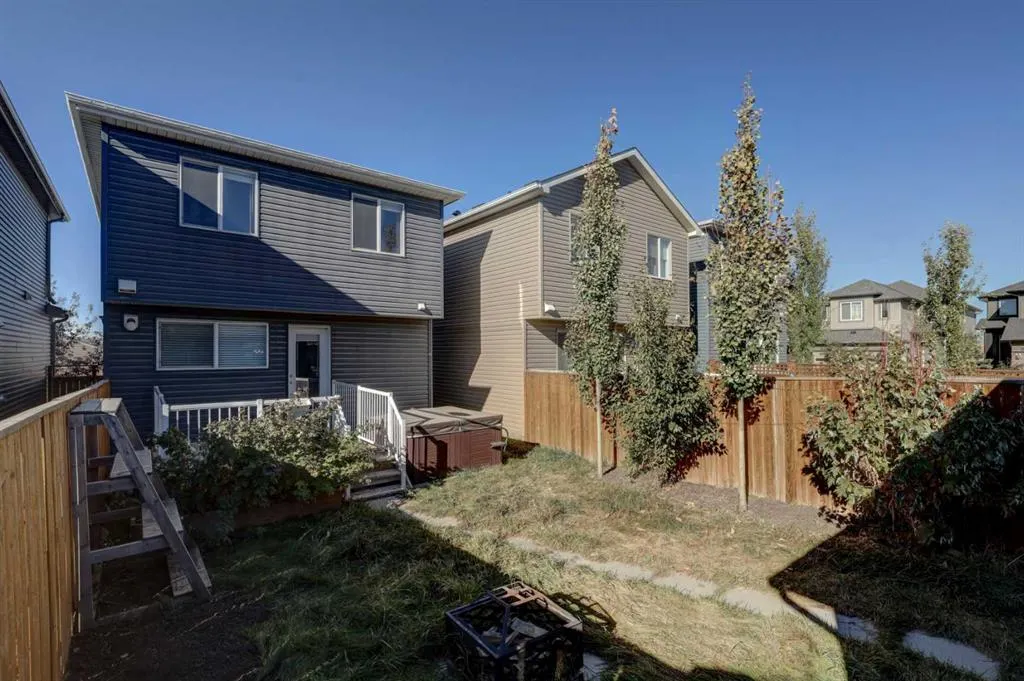 136 Evansborough Way NW
