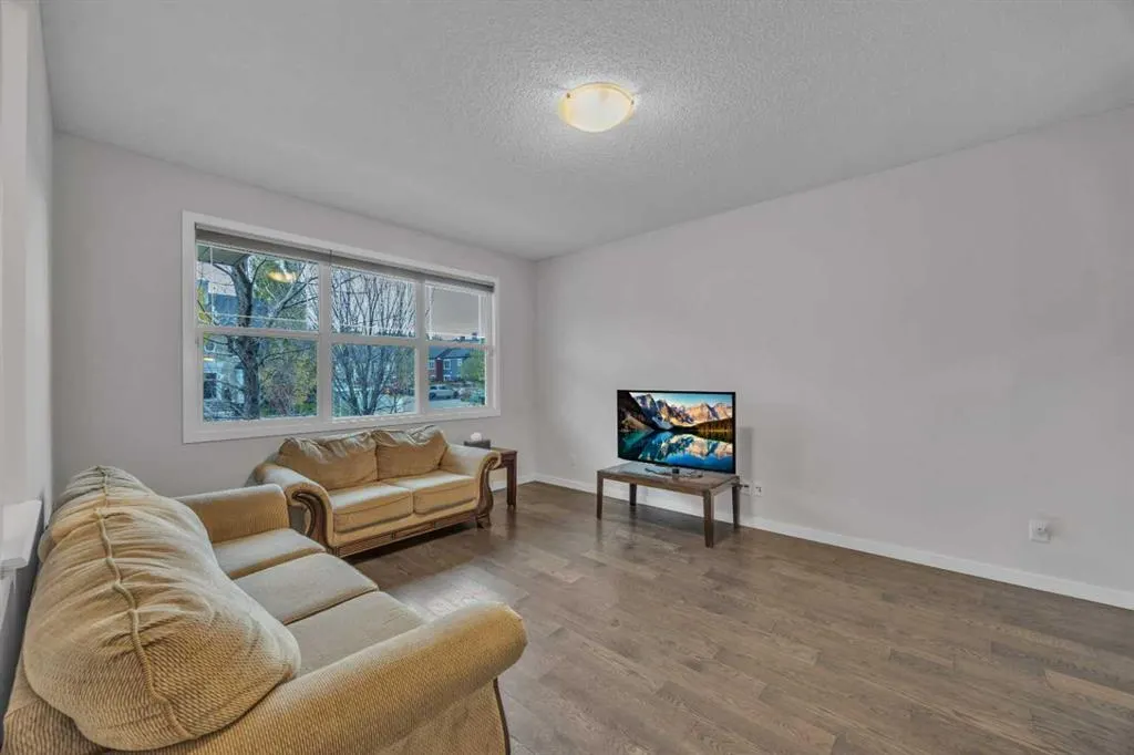 342 Chaparral Valley Drive SE