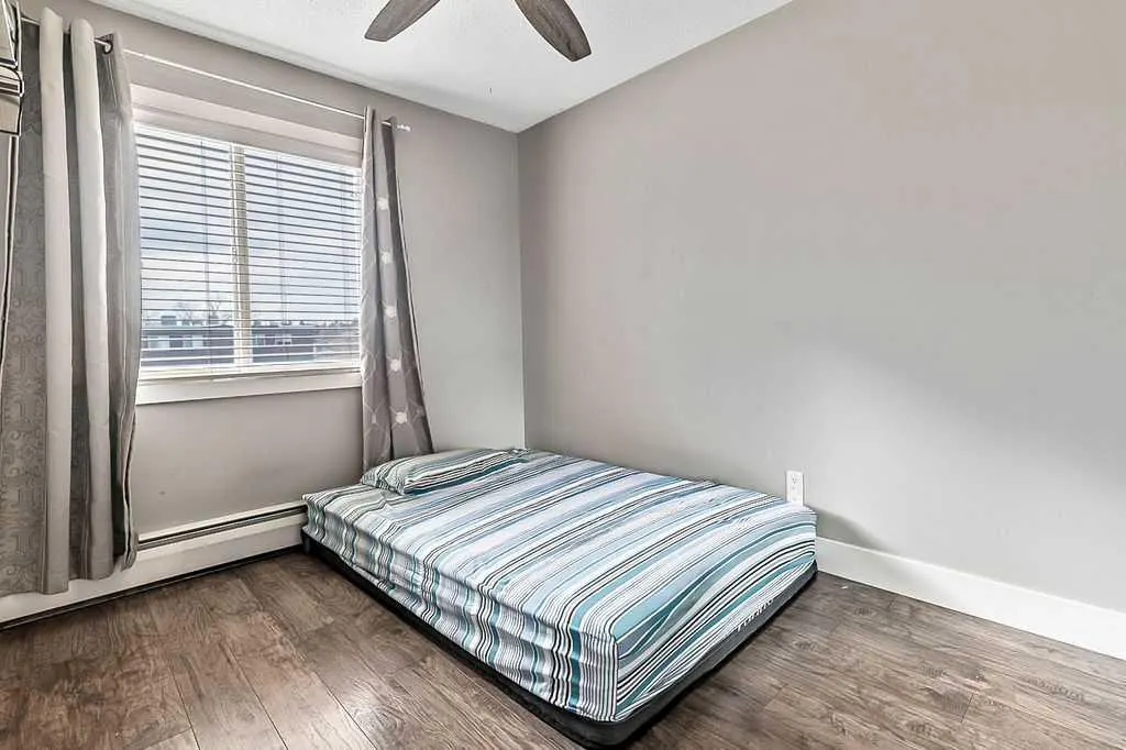 4455A Greenview Drive NE, #409