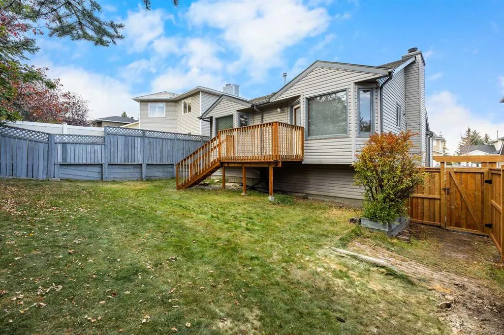 51 Macewan Park Rise NW