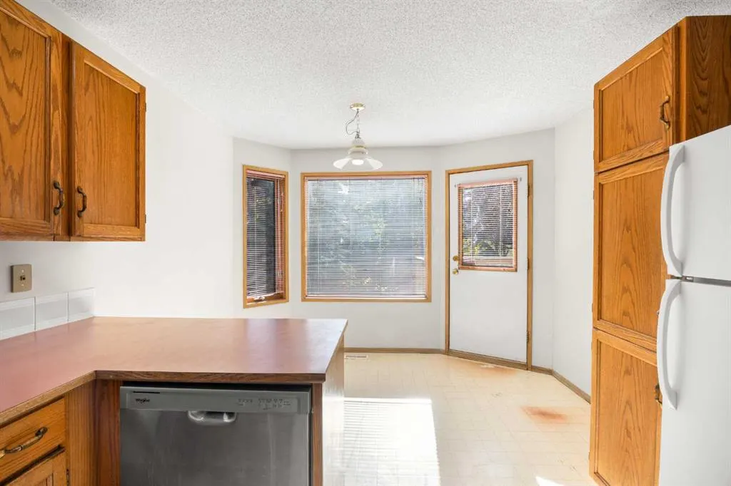 51 Macewan Park Rise NW