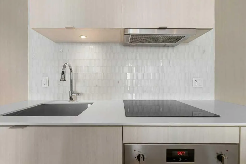 615 6 Avenue SE, #130
