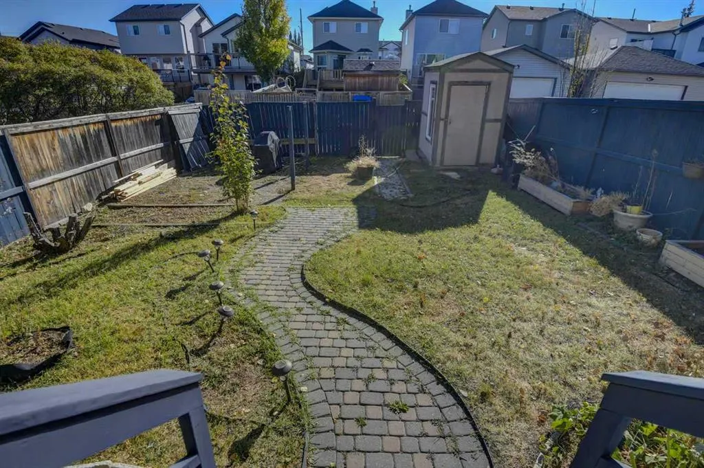 61 Everstone Avenue SW