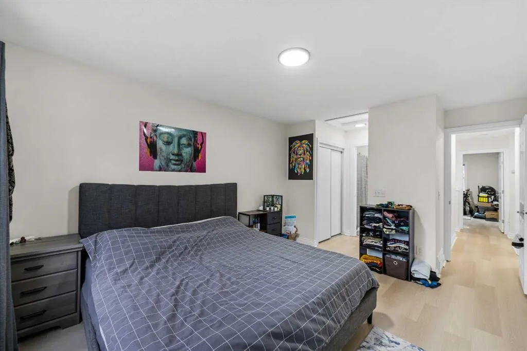27 Cedarwood Lane SW