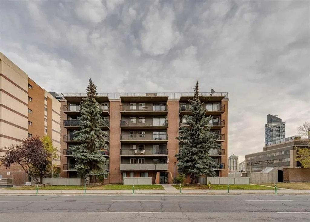1320 12 Avenue SW, #401