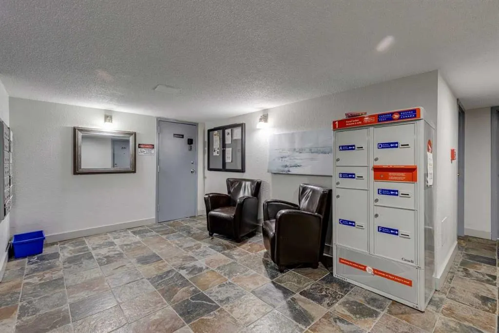 1320 12 Avenue SW, #401