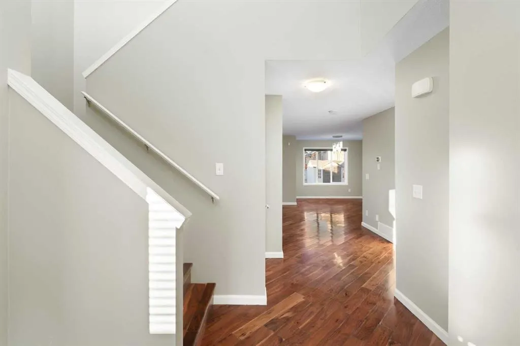 2125 Luxstone Boulevard SW