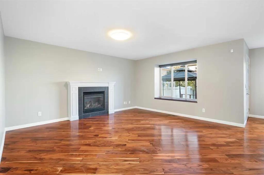 2125 Luxstone Boulevard SW