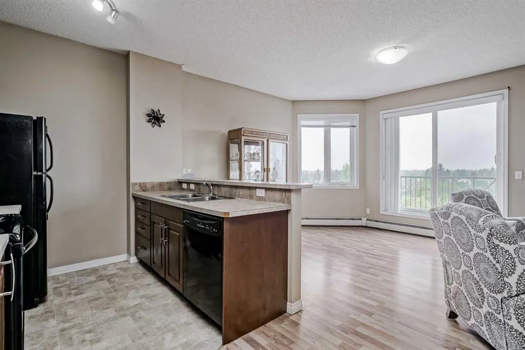 1727 54 Street SE, #401